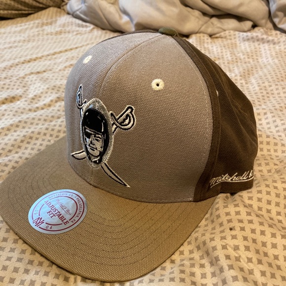 Mitchell & Ness x NFL x Raiders Earth Tones Snapback - Picture 5 of 6